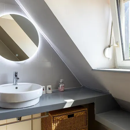 Chez Noelle - Piscine Bed & Breakfast